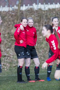 Bild 21 - F Rot Schwarz Kiel - SV Henstedt Ulzburg 2 : Ergebnis: 1:1